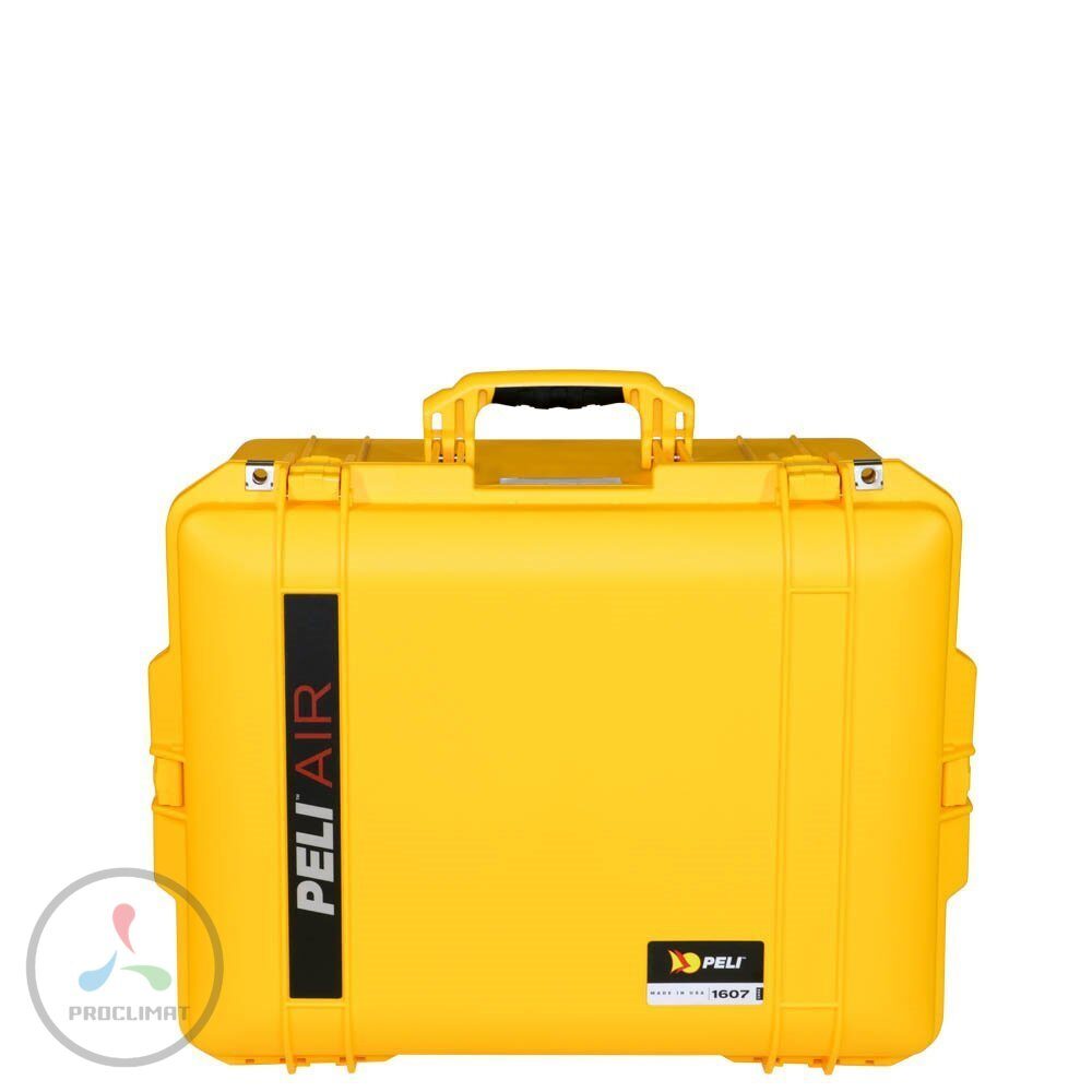 Peli Air 1607 с поропластом