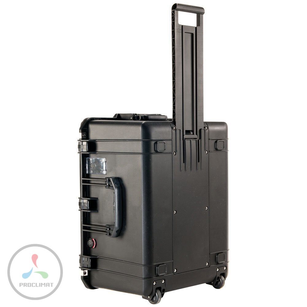 Peli Air 1637 с поропластом